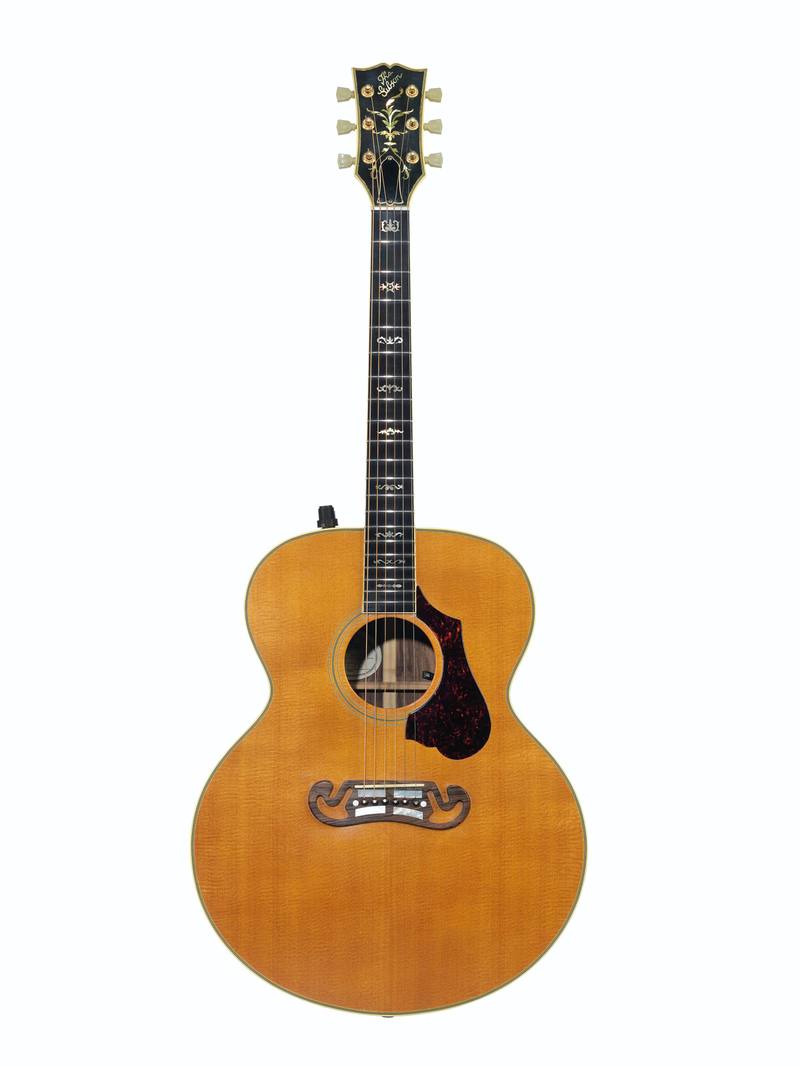 Gibson J-200 2000